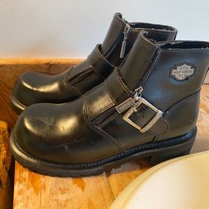 Harley Davidson ankle boots -like new!